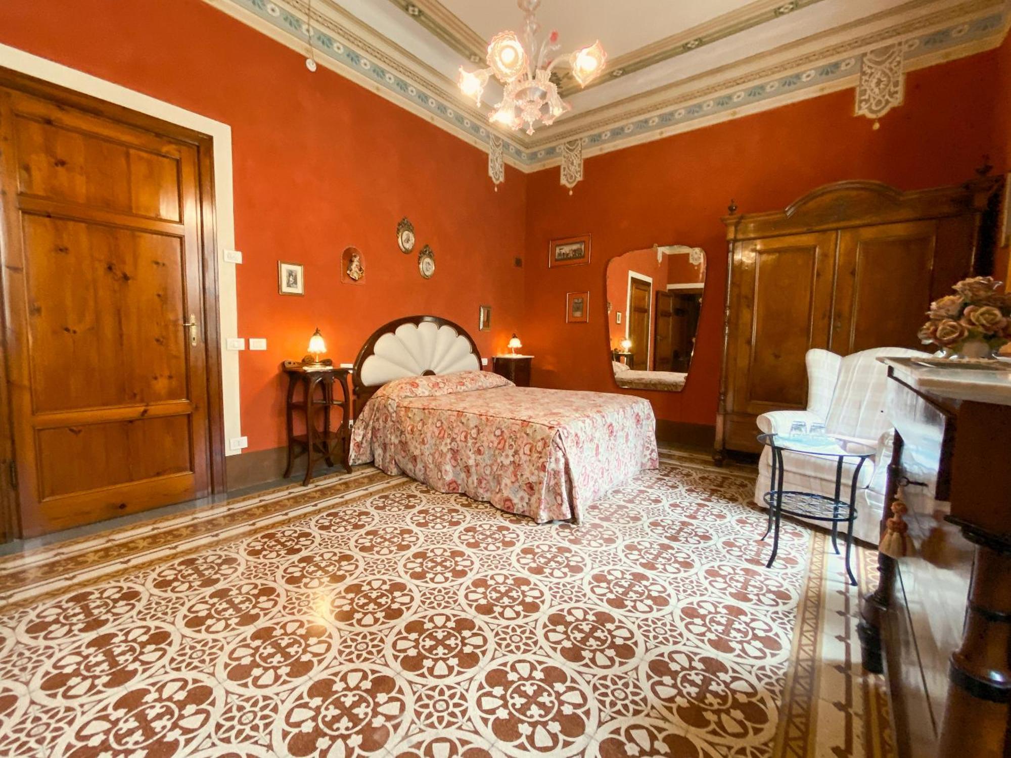 Marta Guest House Lucca Exterior photo